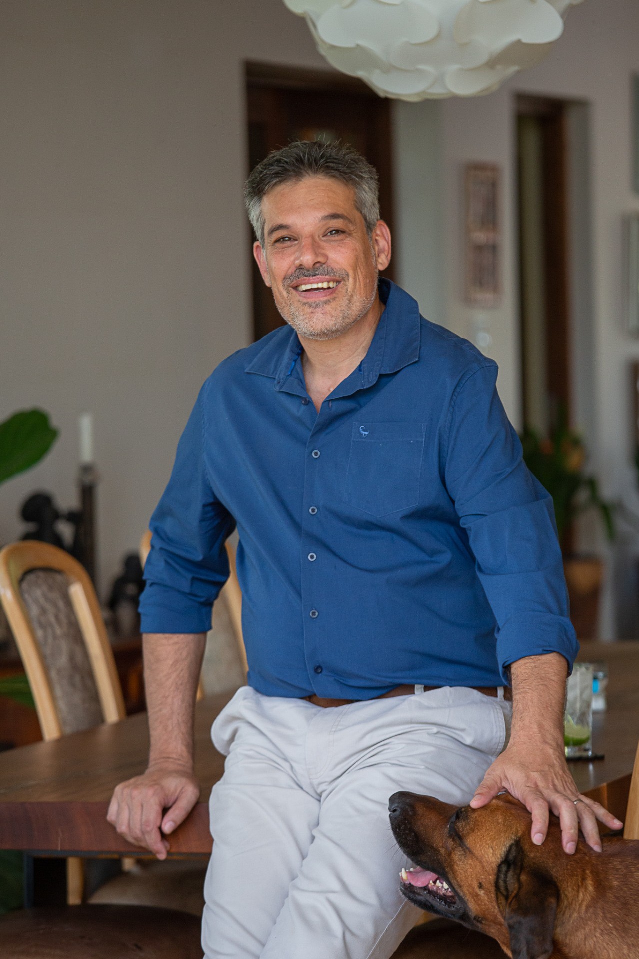 Dr Anthony de Pontes